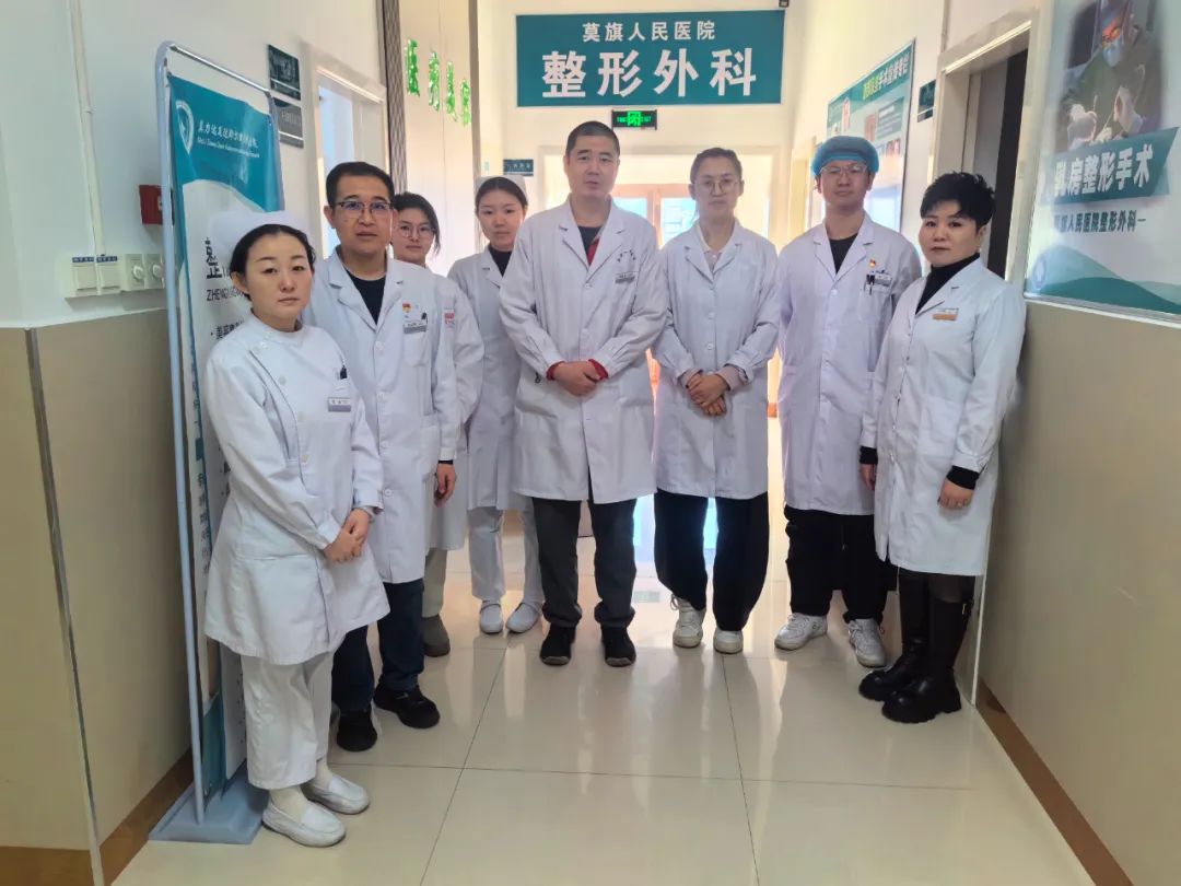 “整”行千里，大愛(ài)無(wú)疆 | 草原上的微笑接力：醫(yī)者仁心筑牢健康防線(xiàn)