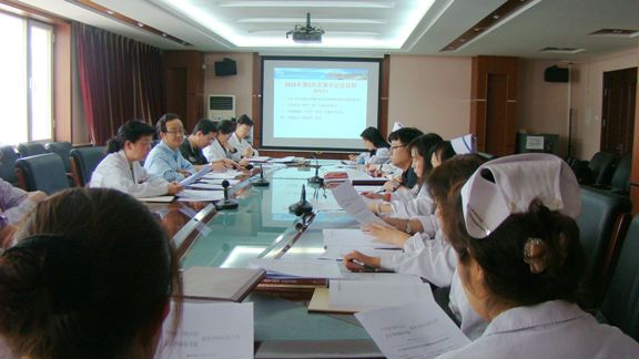 兩學(xué)一做 院黨委下發(fā)《兩學(xué)一做》實施方案并進(jìn)行動員1.jpg